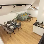 Beachside Attico شقة سبليت