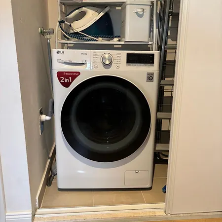 Beachside Attico Апартаменти *