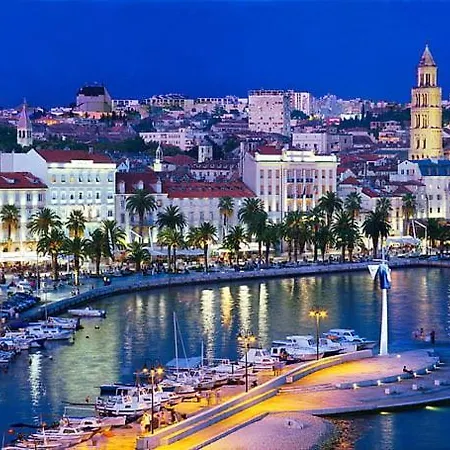 Apartment Beachside Attico *