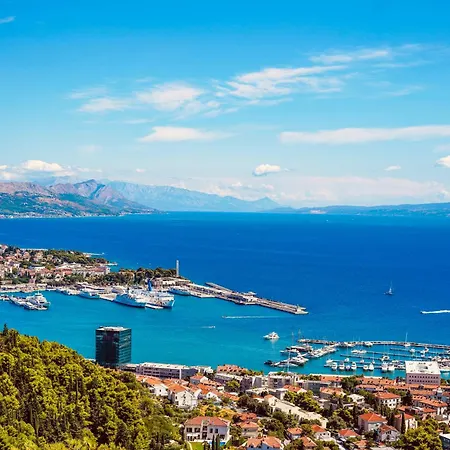 Beachside Attico * Split